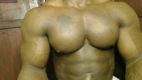 musclegod23 online show from September 2025 11:11:01 AM