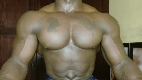 musclegod23 online show from February 2026 02:58:02 PM