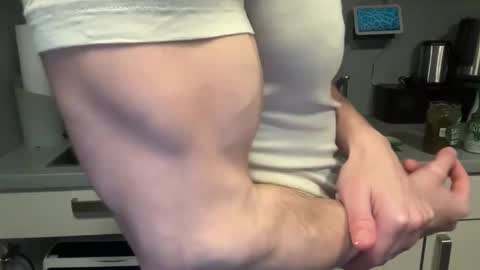 musclehair3 online show from March 2026 08:03:01 PM