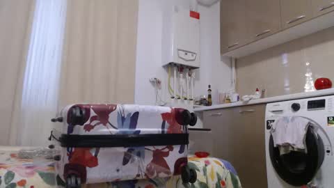 MusclesQueen online show from December 2024 02:11:02 PM