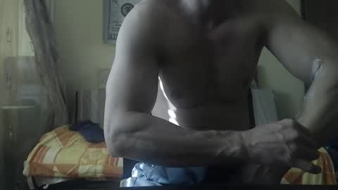 Snapshot of musculargod chatting on January 2025 09:18:02 AM SexyMuscled online show from January 2025 09:18:02 AM