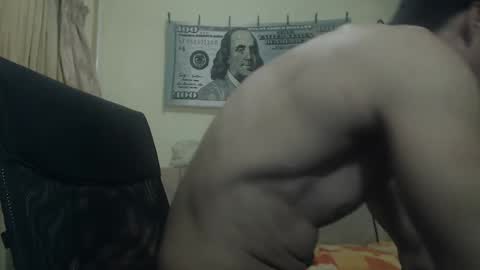 Snapshot of musculargod chatting on January 2025 12:05:02 AM SexyMuscled online show from January 2025 12:05:02 AM