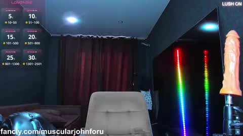 Snapshot of muscularjohnforu chatting on February 2025 07:34:02 AM click icon for peach online show from February 2025 07:34:02 AM