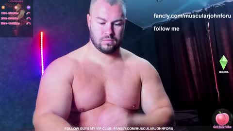 Snapshot of muscularjohnforu chatting on October 2025 07:25:02 AM click icon for peach online show from October 2025 07:25:02 AM