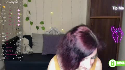 Jenya online show from January 2025 06:25:01 PM