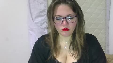 Snapshot of musechic_wild chatting on April 2026 06:16:02 PM musechic_wild online show from April 2026 06:16:02 PM