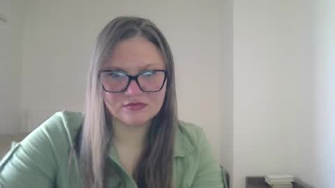 Snapshot of musechic_wild chatting on July 2026 07:29:01 AM musechic_wild online show from July 2026 07:29:01 AM