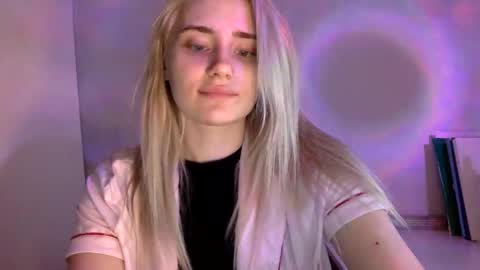 musescorner online show from April 2026 04:12:01 PM