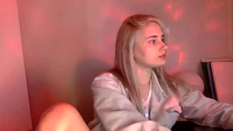 musescorner online show from April 2026 05:27:01 PM