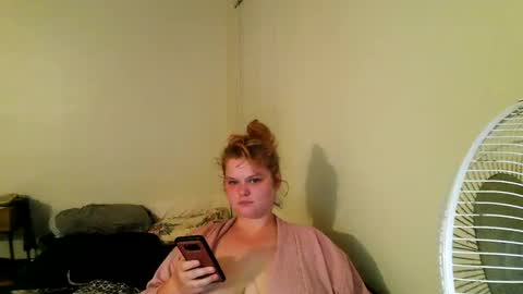 Snapshot of mushymummy000 chatting on October 2025 12:24:02 PM mushymummy000 online show from October 2025 12:24:02 PM