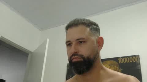 Snapshot of musosc chatting on April 2026 12:25:02 AM musosc online show from April 2026 12:25:02 AM