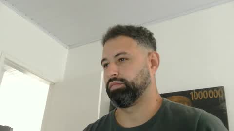 Snapshot of musosc chatting on May 2026 02:00:01 PM musosc online show from May 2026 02:00:01 PM