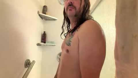 Snapshot of mustang8562 chatting on February 2026 01:14:01 PM mustang8562 online show from February 2026 01:14:01 PM