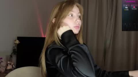 moore online show from October 2025 08:58:01 PM