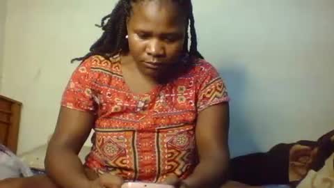 mwekas568403 online show from February 2026 02:15:02 AM