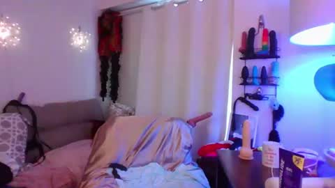 Snapshot of mxsissycharlotte chatting on June 2026 08:08:01 PM Mx Charlotte online show from June 2026 08:08:01 PM