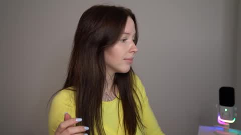 Snapshot of my__stella chatting on March 2026 06:18:02 PM STELLA online show from March 2026 06:18:02 PM