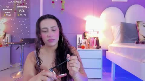 Snapshot of my_aleja_ chatting on November 2025 12:59:02 PM my_aleja_ online show from November 2025 12:59:02 PM