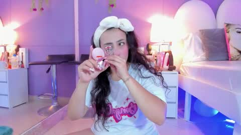 Snapshot of my_aleja_ chatting on November 2025 12:49:02 PM my_aleja_ online show from November 2025 12:49:02 PM