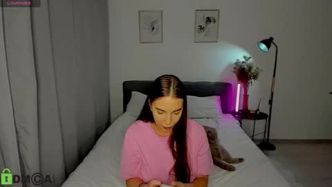 Snapshot of my_coco chatting on December 2024 04:39:02 PM katie online show from December 2024 04:39:02 PM