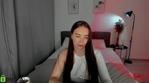 Snapshot of my_coco chatting on December 2024 12:15:02 AM katie online show from December 2024 12:15:02 AM