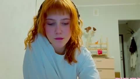  PARIS   online show from December 2025 01:06:01 PM