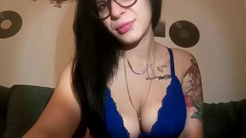 Snapshot of mya333k chatting on September 2025 03:24:02 PM Mya online show from September 2025 03:24:02 PM