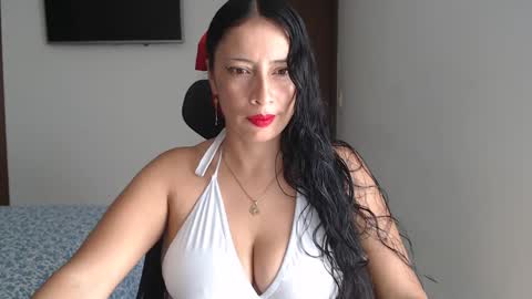 Snapshot of myc_sw_couple chatting on October 2025 02:47:02 PM mary and charlie online show from October 2025 02:47:02 PM