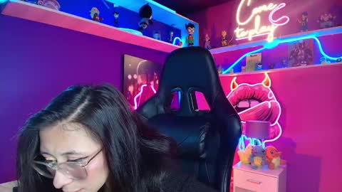 Snapshot of mycutiebabe chatting on March 2026 04:18:01 AM Milly Cute online show from March 2026 04:18:01 AM