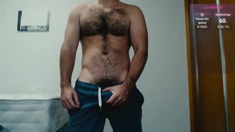 Juan  OF  myhairymacho online show from November 2025 01:21:02 PM