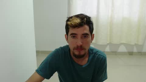 Snapshot of myke_xxx chatting on December 2024 11:55:01 AM mike online show from December 2024 11:55:01 AM