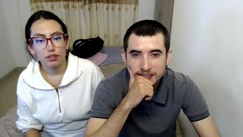 Snapshot of myke_xxx chatting on February 2025 02:08:02 AM mike online show from February 2025 02:08:02 AM