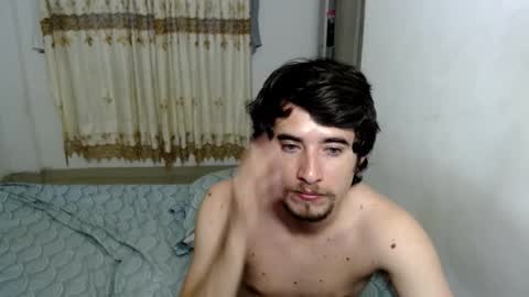 Snapshot of myke_xxx chatting on October 2025 08:39:02 PM mike online show from October 2025 08:39:02 PM