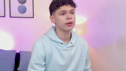 Mykel   online show from April 2026 01:18:01 PM