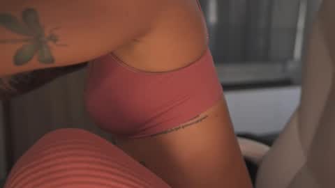 jacke BUNNY online show from October 2025 08:59:01 PM