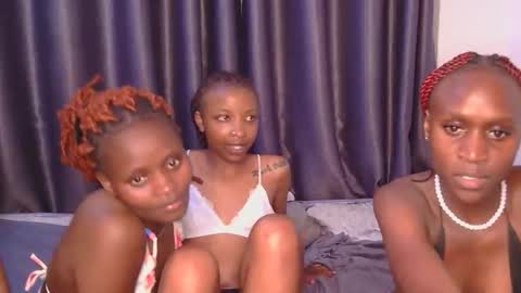 Snapshot of myline_ chatting on March 2026 06:37:01 PM myline_ online show from March 2026 06:37:01 PM