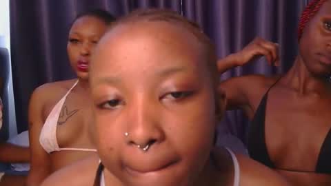 Snapshot of myline_ chatting on March 2026 07:38:01 AM myline_ online show from March 2026 07:38:01 AM