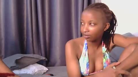 Snapshot of myline_ chatting on March 2026 06:23:01 PM myline_ online show from March 2026 06:23:01 PM