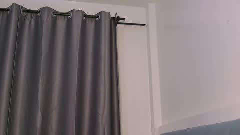 Snapshot of myline_ chatting on April 2026 04:57:02 AM myline_ online show from April 2026 04:57:02 AM