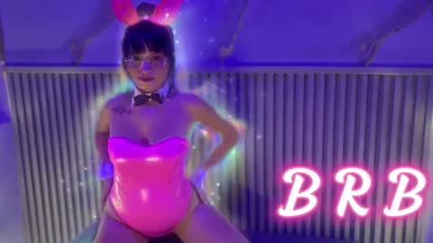 Kathe online show from October 2025 12:17:02 PM