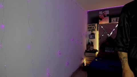 Snapshot of myluandjackhot chatting on February 2026 11:06:02 AM Myluandjack online show from February 2026 11:06:02 AM