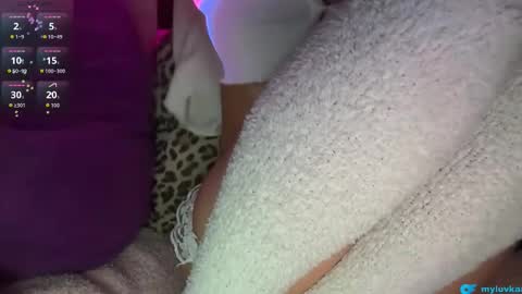 Snapshot of myluvekai chatting on December 2025 05:43:02 PM myluvekai online show from December 2025 05:43:02 PM