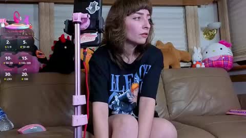 Snapshot of mymindbreaks2 chatting on March 2026 11:23:02 PM mymindbreaks online show from March 2026 11:23:02 PM