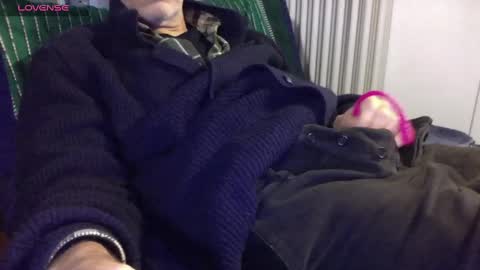 Bi sexy guy lovense hush is on private is open or password show tip if you like. online show from February 2025 04:53:02 PM