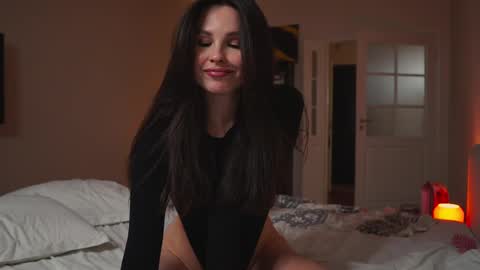 Snapshot of mynaughtynights chatting on February 2025 08:39:02 AM Sima online show from February 2025 08:39:02 AM