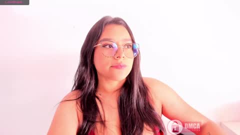 Bella online show from December 2024 08:48:01 PM