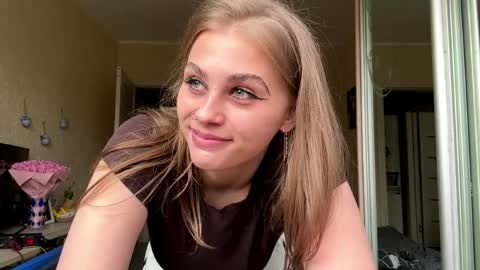 Ele online show from April 2026 07:03:01 AM