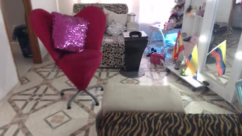 Myrna Sessions online show from December 2025 10:04:02 PM