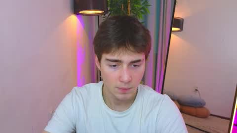 Mickey online show from March 2026 01:50:02 PM