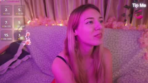 Snapshot of mysteriika chatting on May 2026 04:55:02 PM Alma online show from May 2026 04:55:02 PM